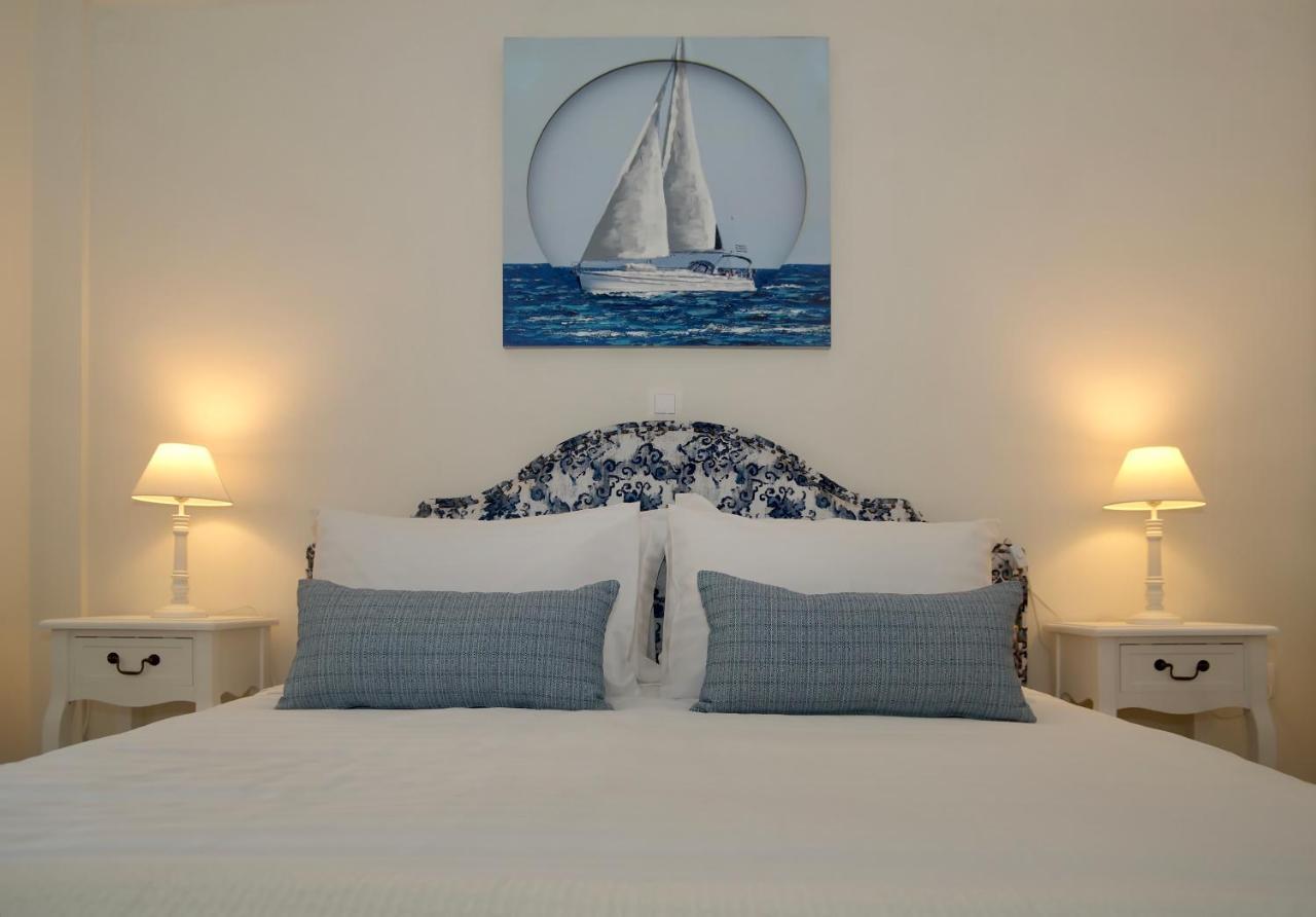 The Bluehouse - Spacious Top Floor Flat With Parking, By Mon Repos Beach Corfu  Luaran gambar