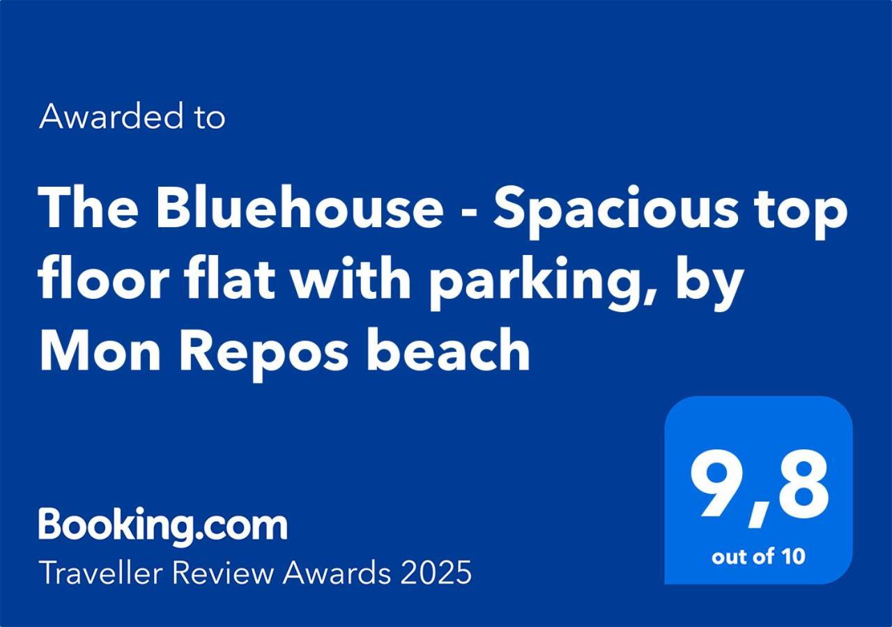 The Bluehouse - Spacious Top Floor Flat With Parking, By Mon Repos Beach Corfu  Luaran gambar